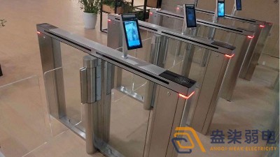 企業(yè)微信禁考勤一體機(jī)，快試試！
